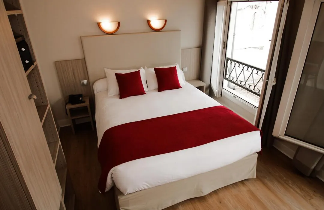 Little Hotel-1